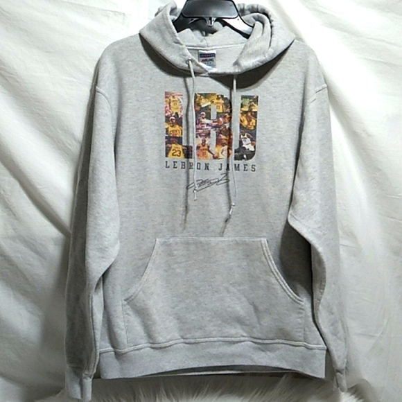 SALE! RARE! Lebron James Jerzees Vintage Hoodie Sz.M Unisex (X-58 CRATE) - Picture 1 of 16